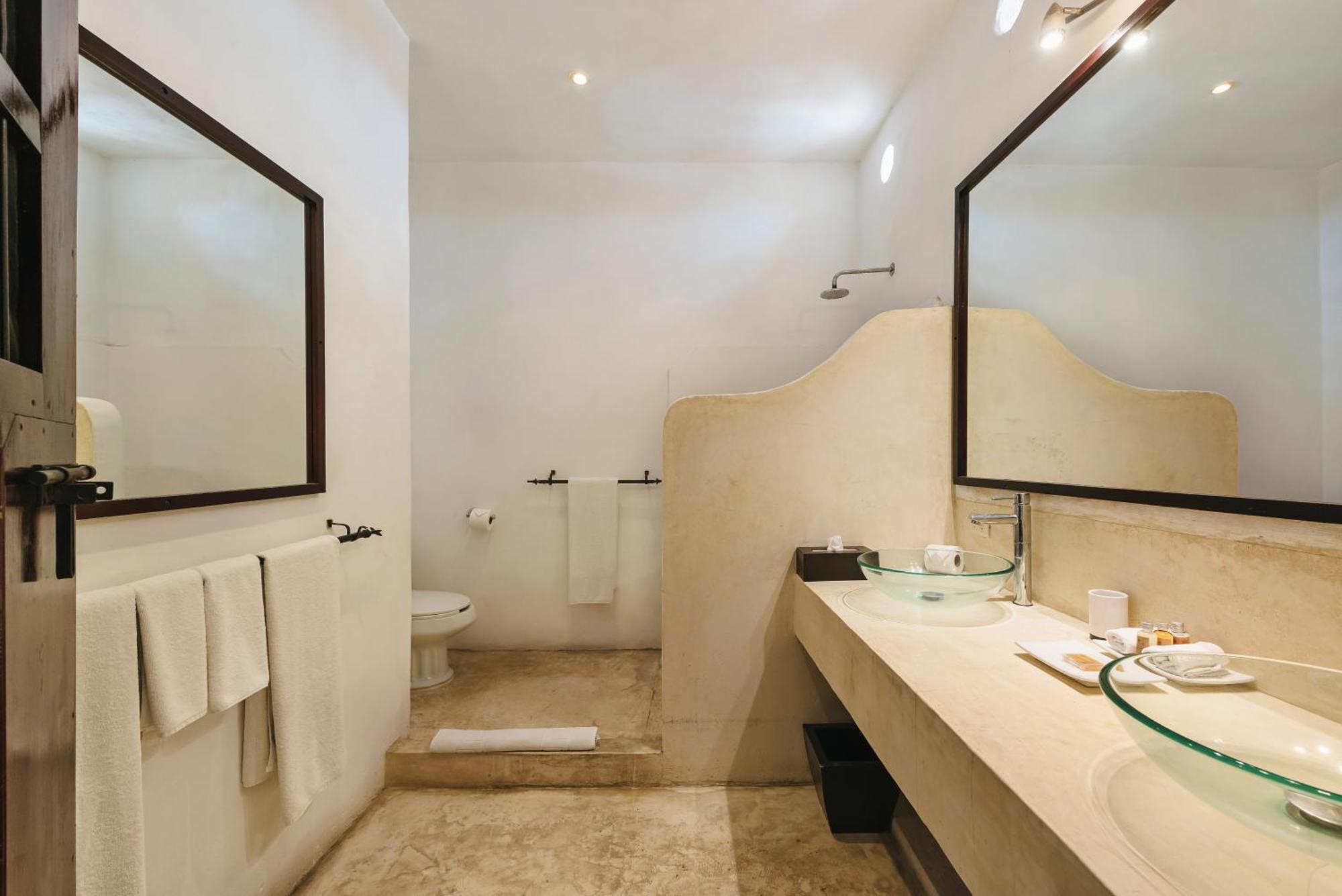 Hotel Hacienda Merida Vip ภายนอก รูปภาพ